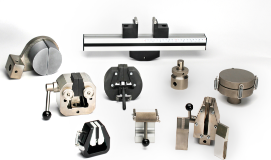 Grips & Fixtures
