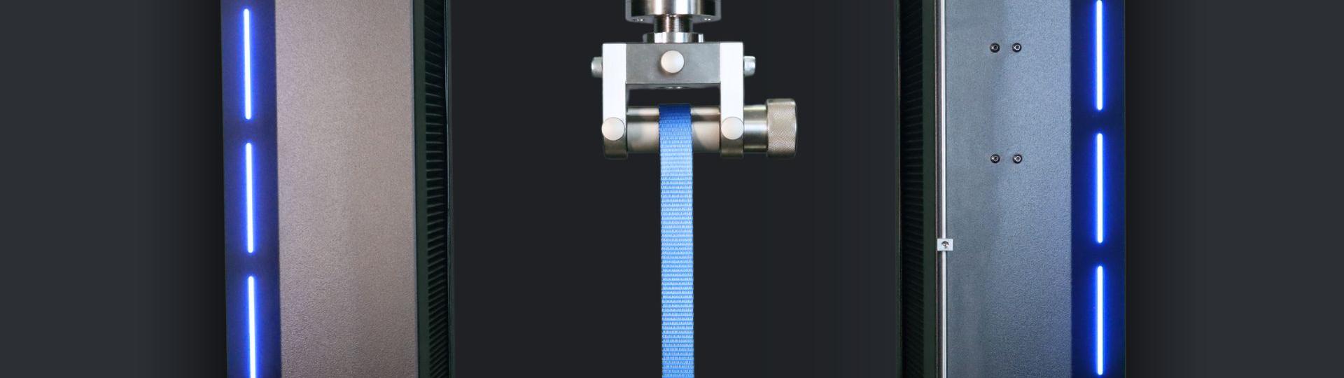 Strap test header